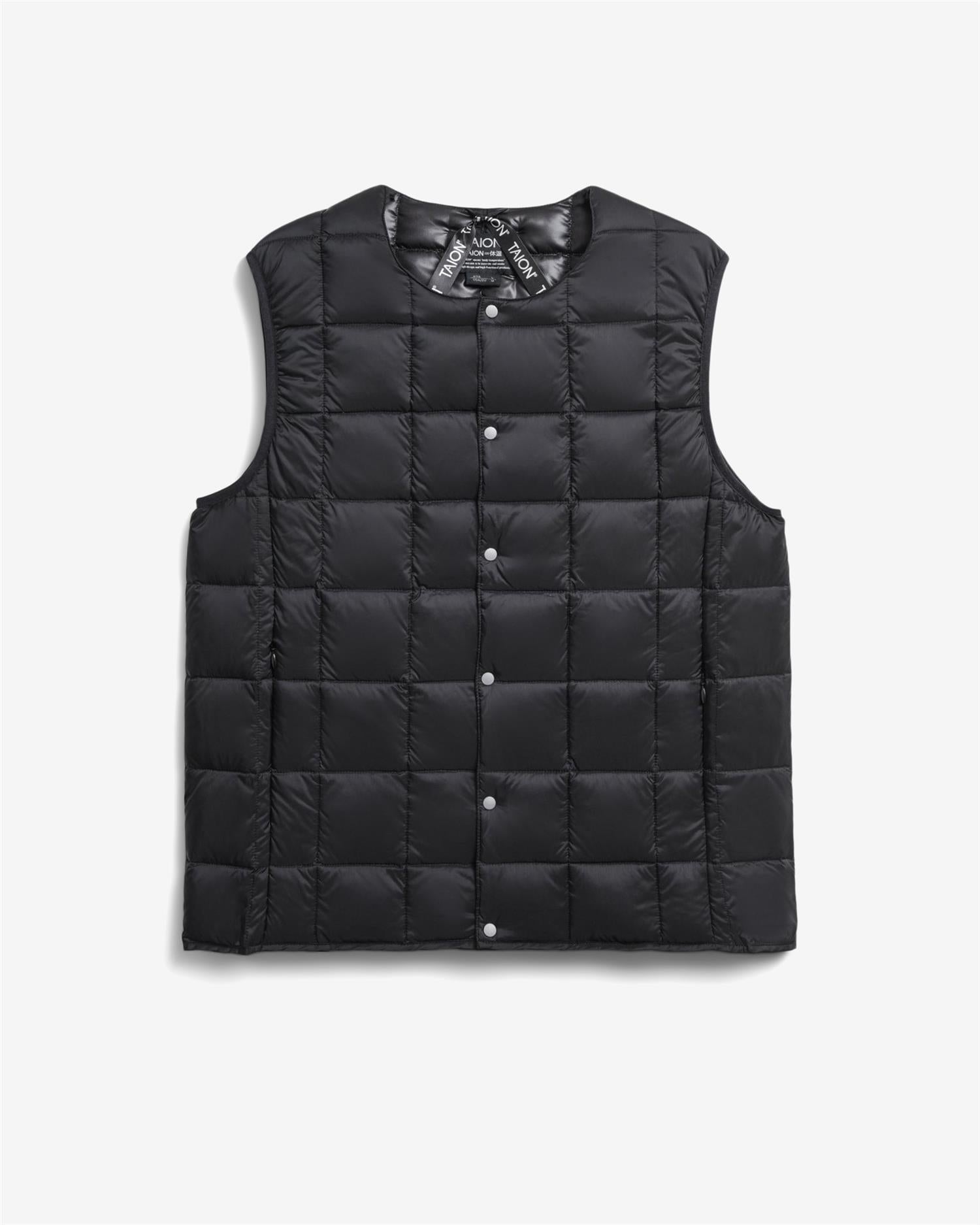 CREW NECK BOTTON DOWN VEST - BLACK