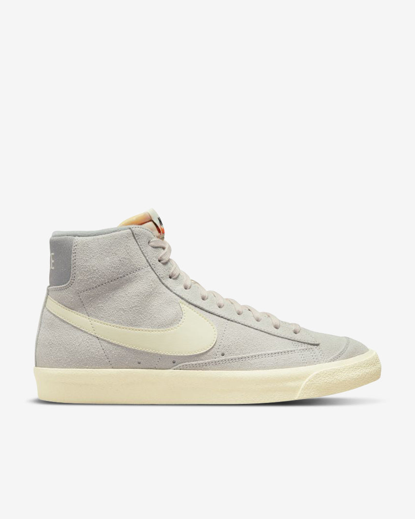 BLAZER MID '77 PRM - LIGHT BONE