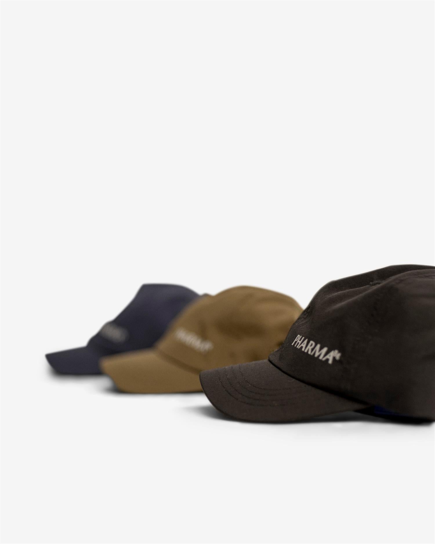 SMALL LOGO CAP SHORT BRIM - NAVY