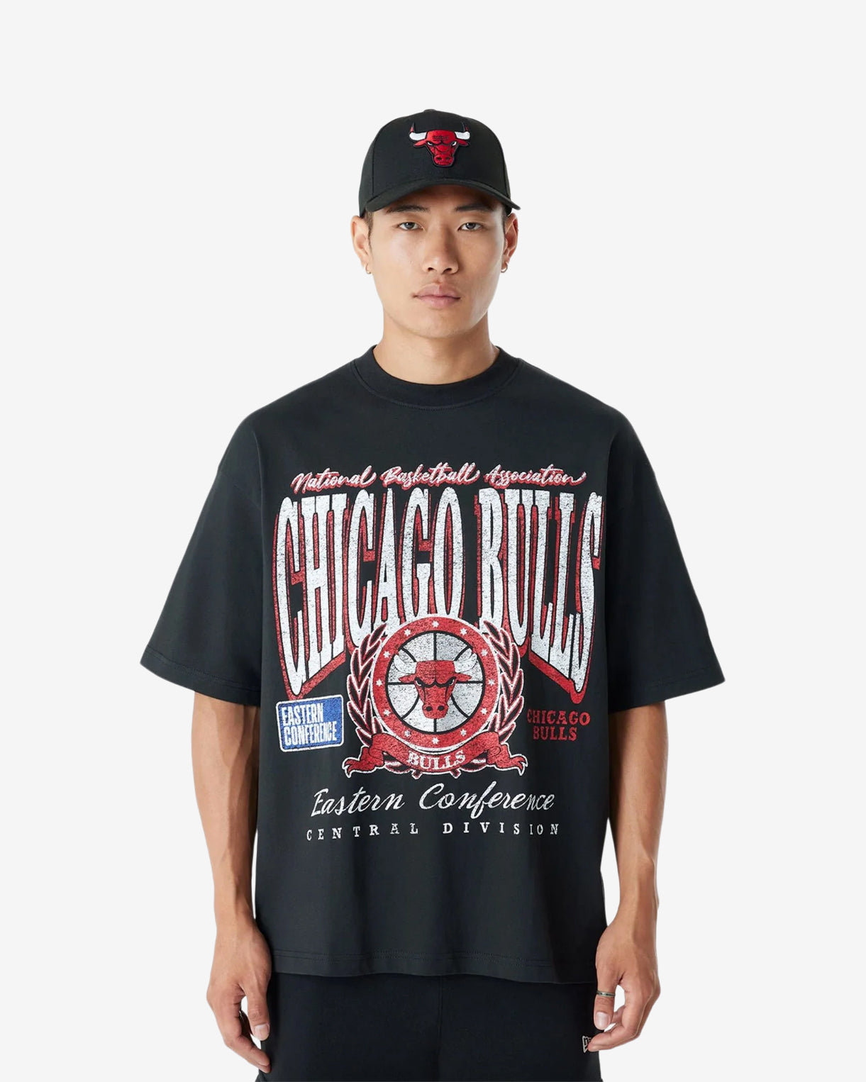 CHICAGO BULLS ESSENTIAL T-SHIRT - BLACK