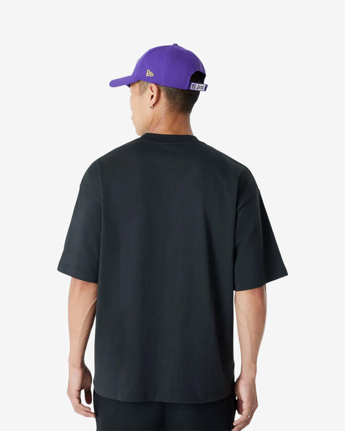 LOS ANGELES LAKERS ESSENTIAL T-SHIRT - BLACK