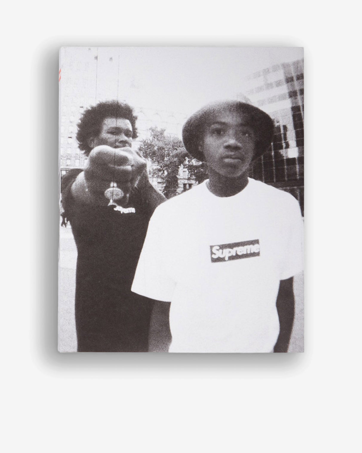 SUPREME - BY PHAIDON