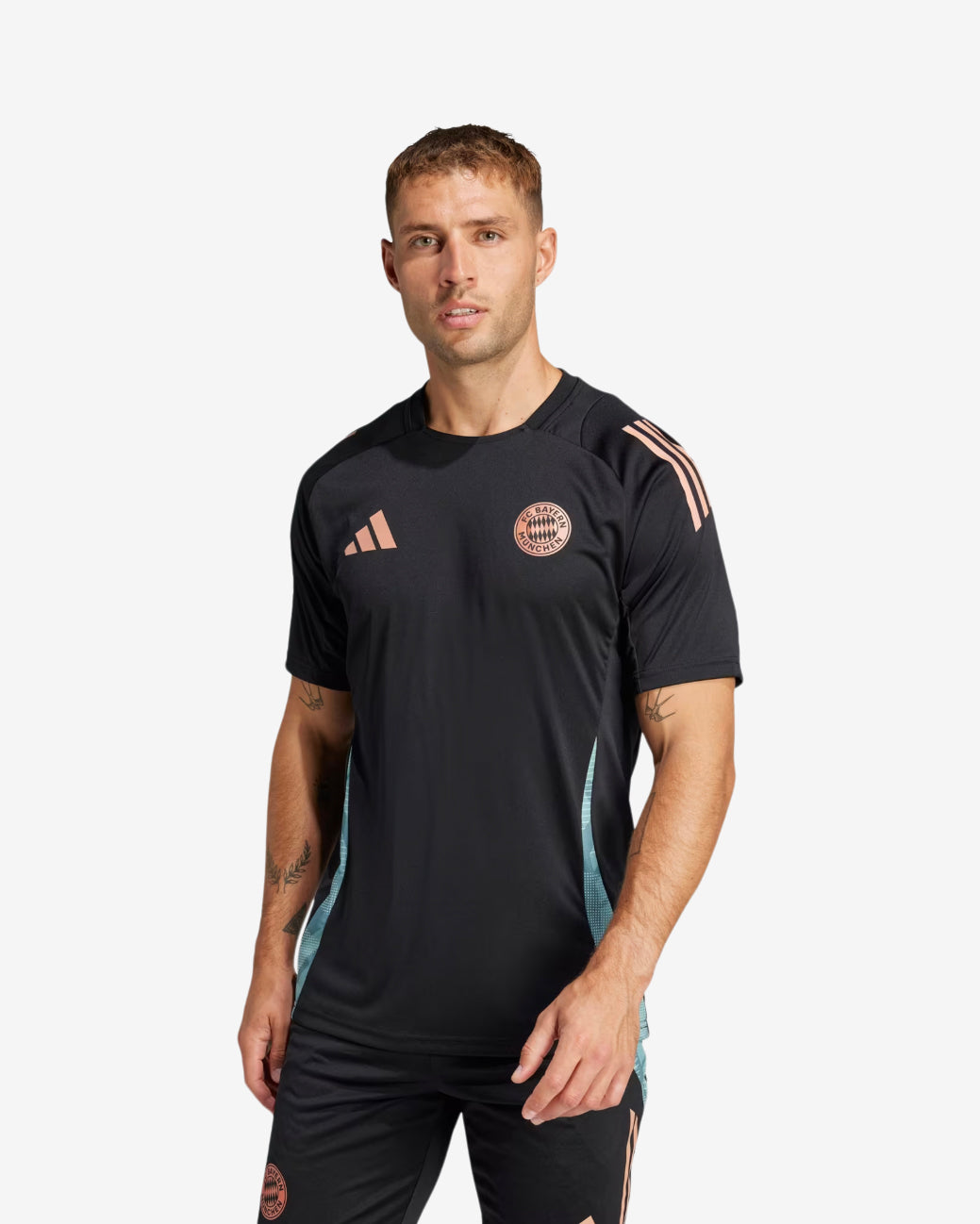 FC BAYERN TIRO 24 JERSEY - BLACK